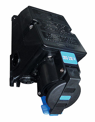 [C16-230-3] Stopcontact 230V, 16A, 2P+PE 1x wartel + 2x plug M20, IP66