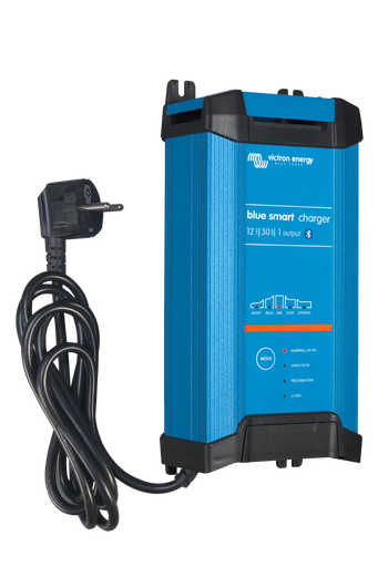 [BPC123047002] Victron Blue Smart IP22 Charger 12/30(1) 230V CEE 7/7